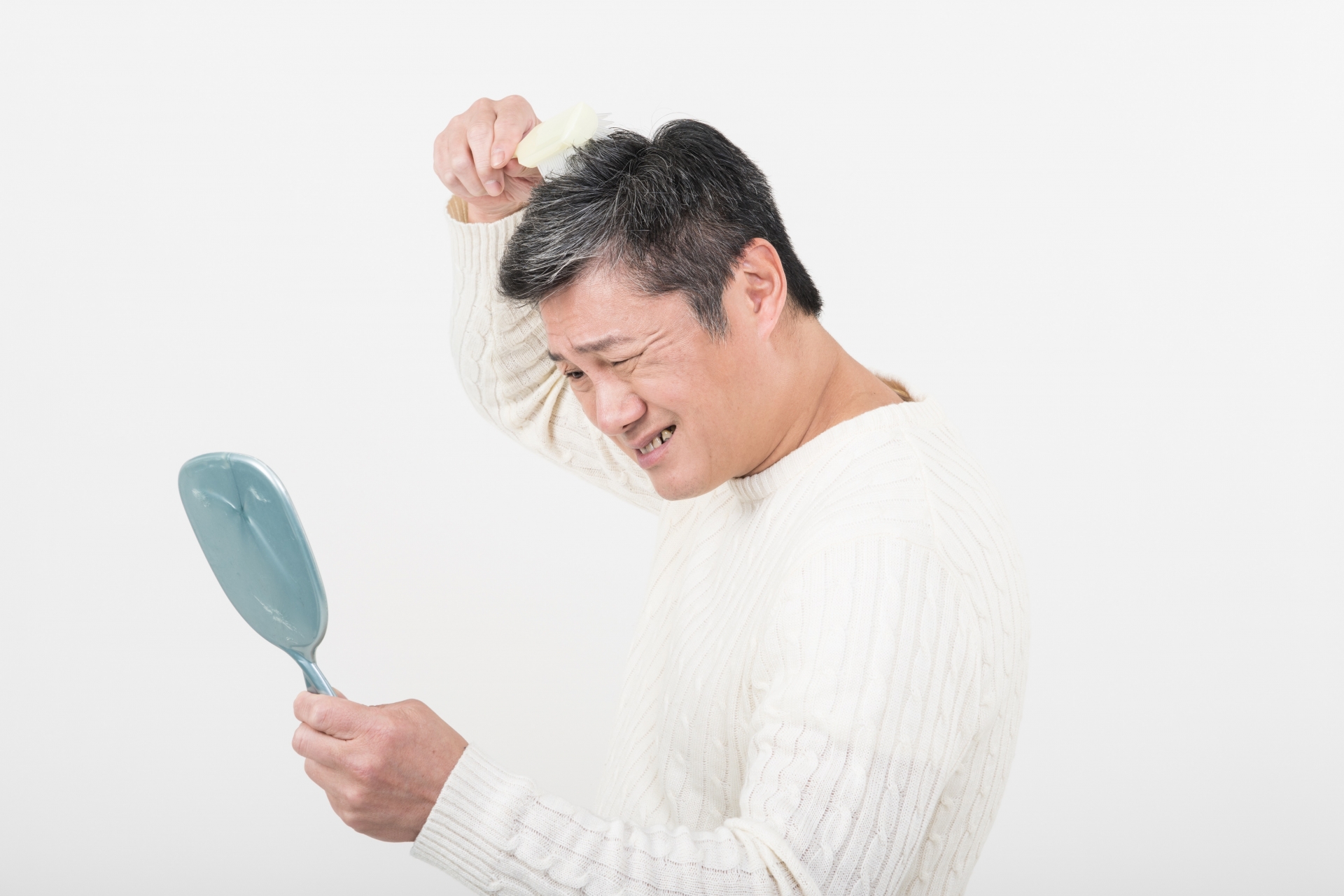 禿げる 前兆 かゆい